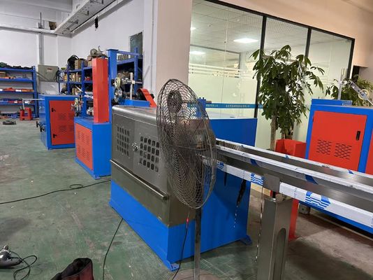 Điện tử 1.5 2.5 Cable Extrusion Line Machine cho Jacket Sheath Cable PVC